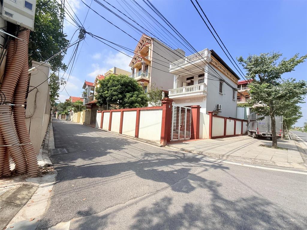 Mua đất đẹp xây nhà ở ngay tại lễ pháp  lô góc  61m2  ô tô ngủ trong nhà