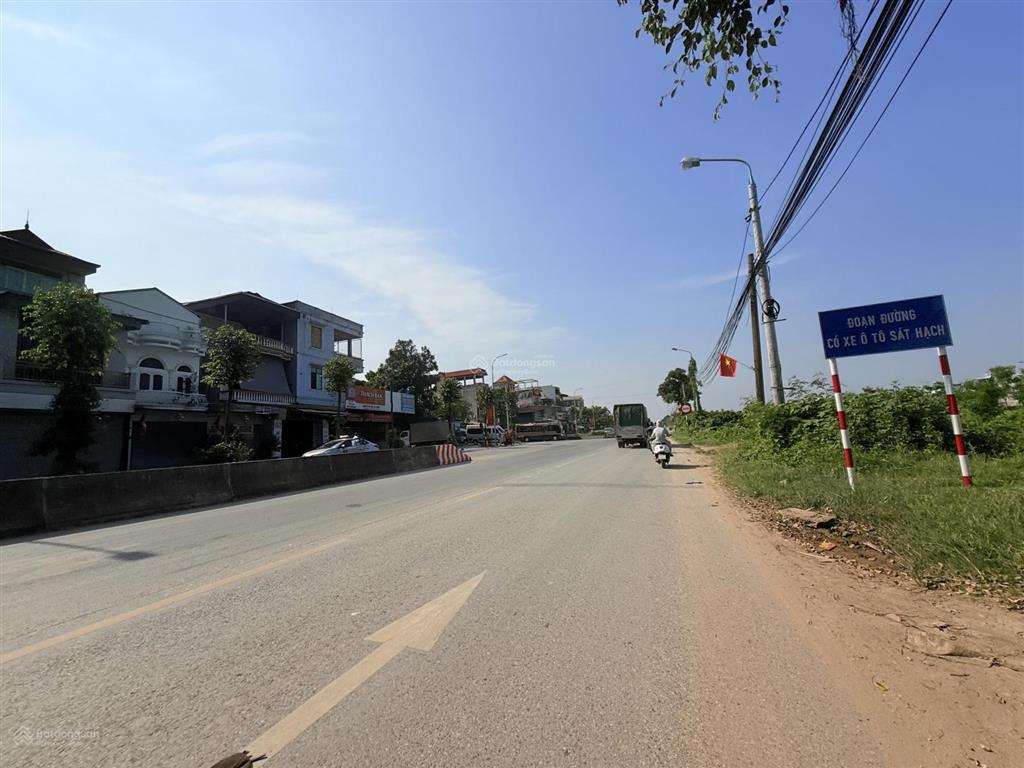 Giá hơn 3 tỷ lô góc nở hậu, có nhà sẵn, sát kcn nguyên khê