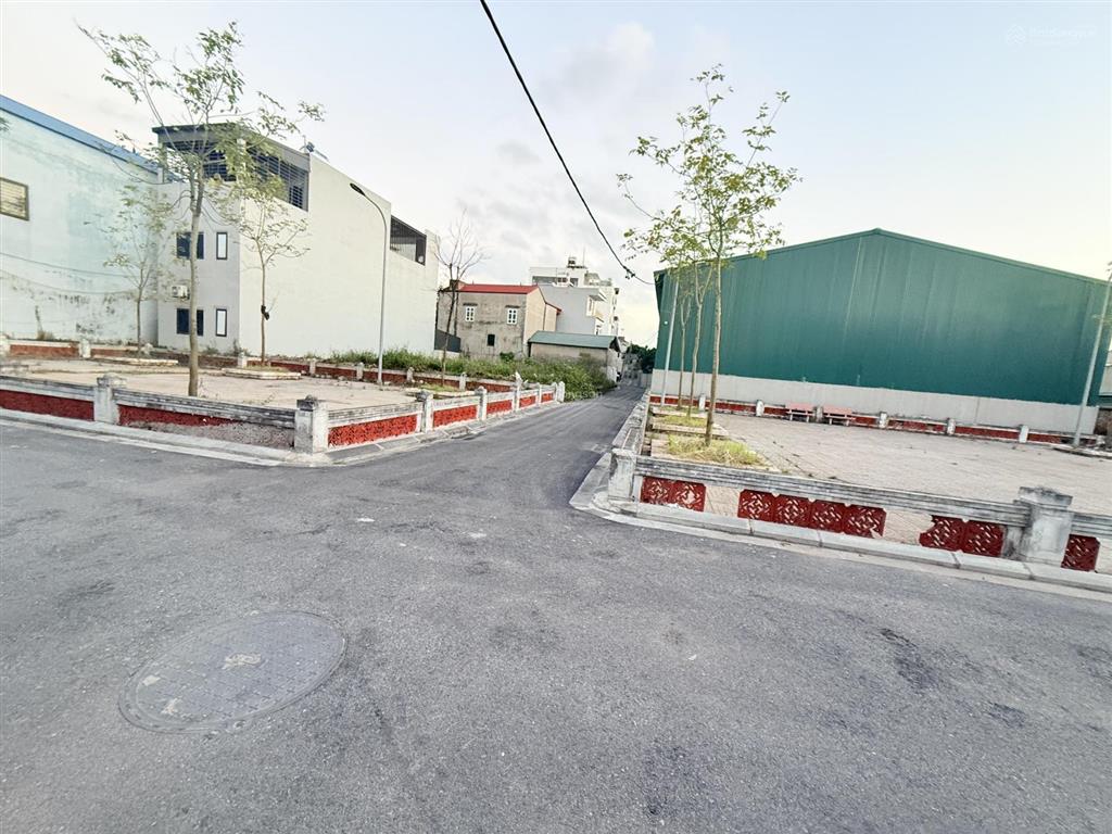 Sát võ nguyên giáp phúc thịnh, đông anh | 78m2  giá chỉ hơn 4 tỷ  thông ô tô  gần công viên