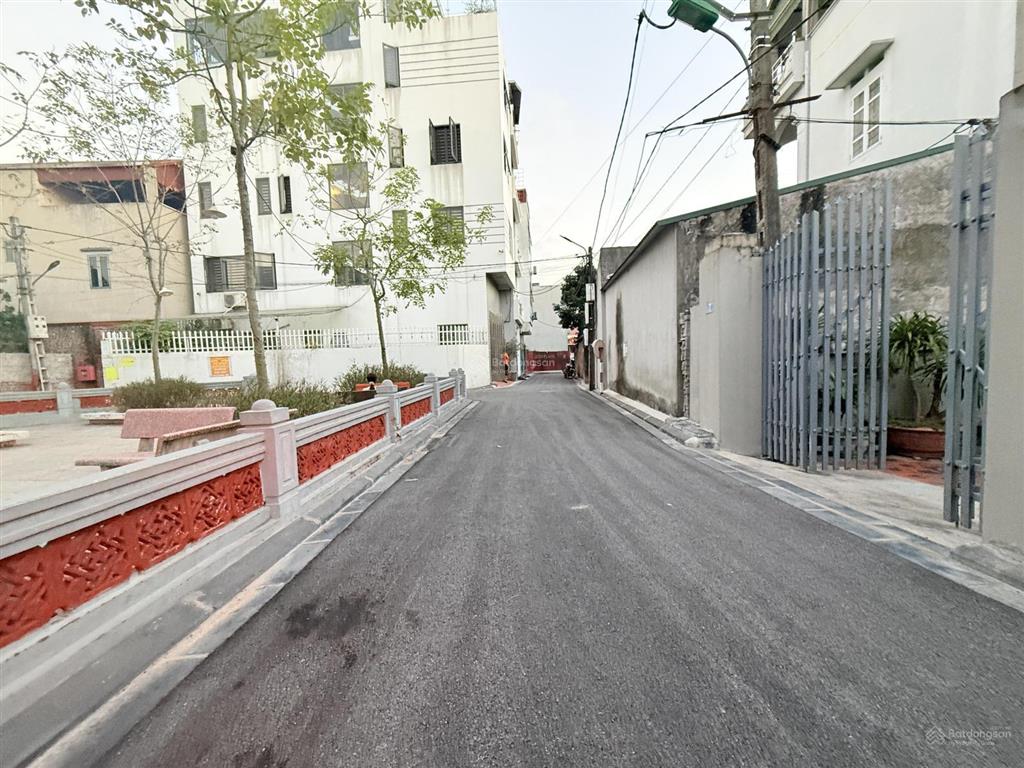 Sát võ nguyên giáp phúc thịnh, đông anh | 78m2  giá chỉ hơn 4 tỷ  thông ô tô  gần công viên