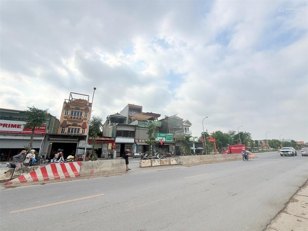 Nhỉnh 2 tỷ 60m đất nguyên khê, đông anh  mua đất xây nhà an cư  ngõ thông  ô tô nhỏ tới nhà.