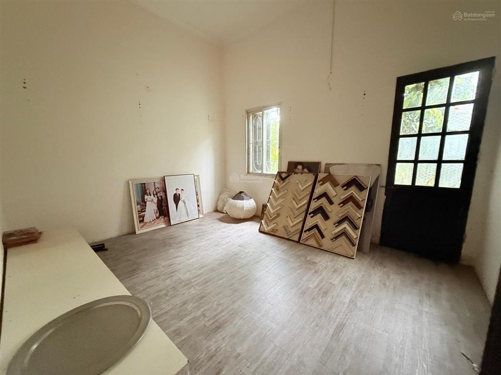 Bán nhà 3 tầng mặt phố tổ 1 trung tâm đông anh  vị trí vàng view kênh đào kinh doanh