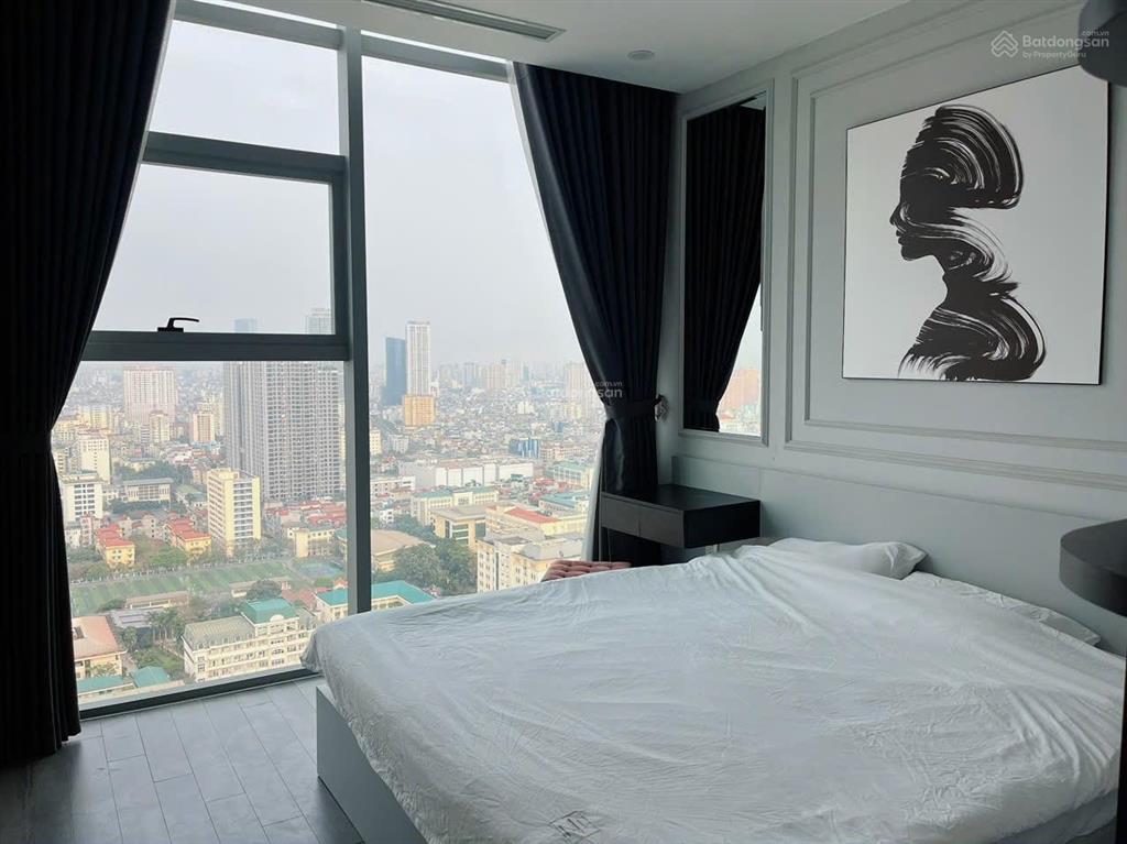Cho thuê căn hộ 3 ngủ 130m tại the nine  cầu giấy, full nội thất cao cấp giá 29tr/th