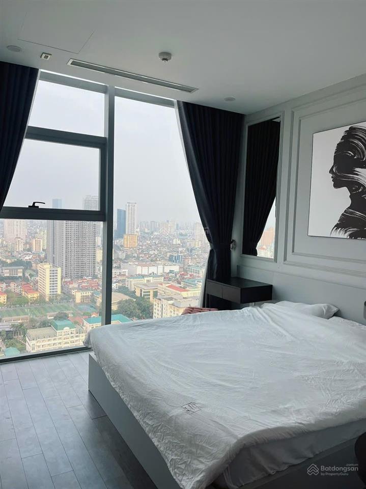 Cho thuê căn hộ 3 ngủ 130m tại the nine  cầu giấy, full nội thất cao cấp giá 29tr/th