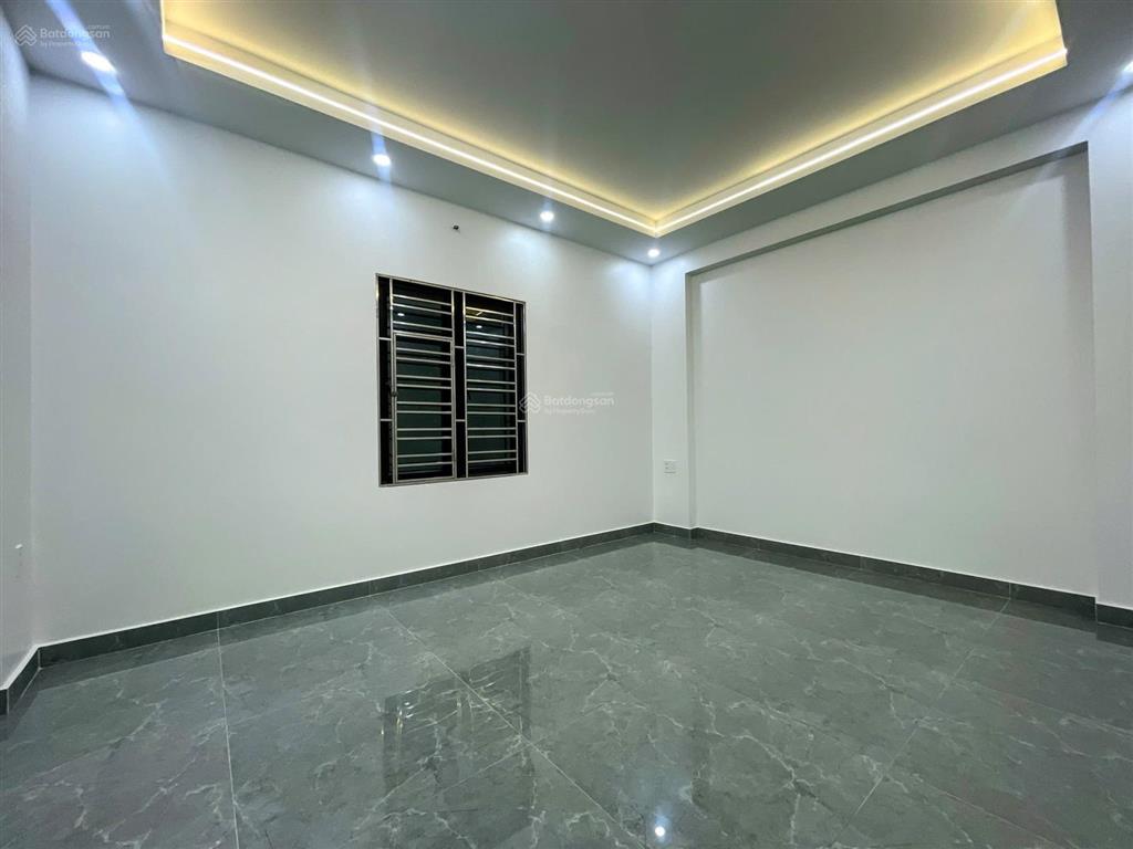 Bán nhà mới xây độc lập sân cổng riêng miếu hai xã lê chân, 80m², giá chỉ 4.8 tỷ