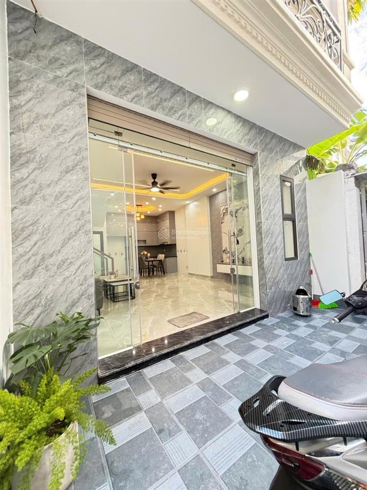 Bán nhà riêng xây độc lập mới tinh tại thiên lôi, aeon mall, có sân cổng rộng rãi chỉ 3,45 tỷ