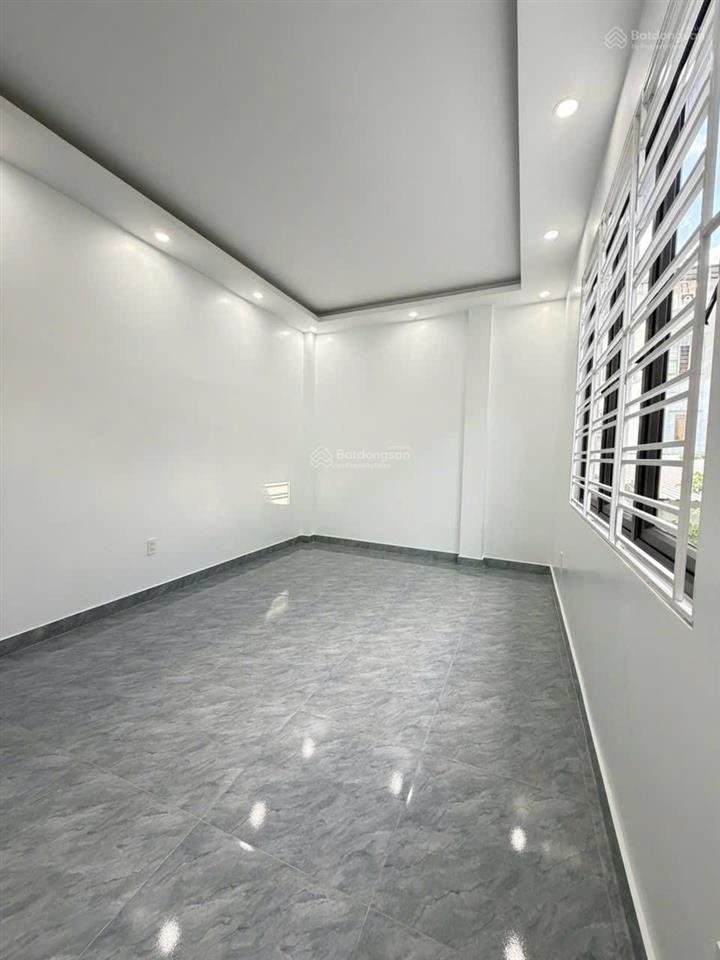 Bán nhà riêng xây độc lập mới tinh tại thiên lôi, aeon mall, có sân cổng rộng rãi chỉ 3,45 tỷ