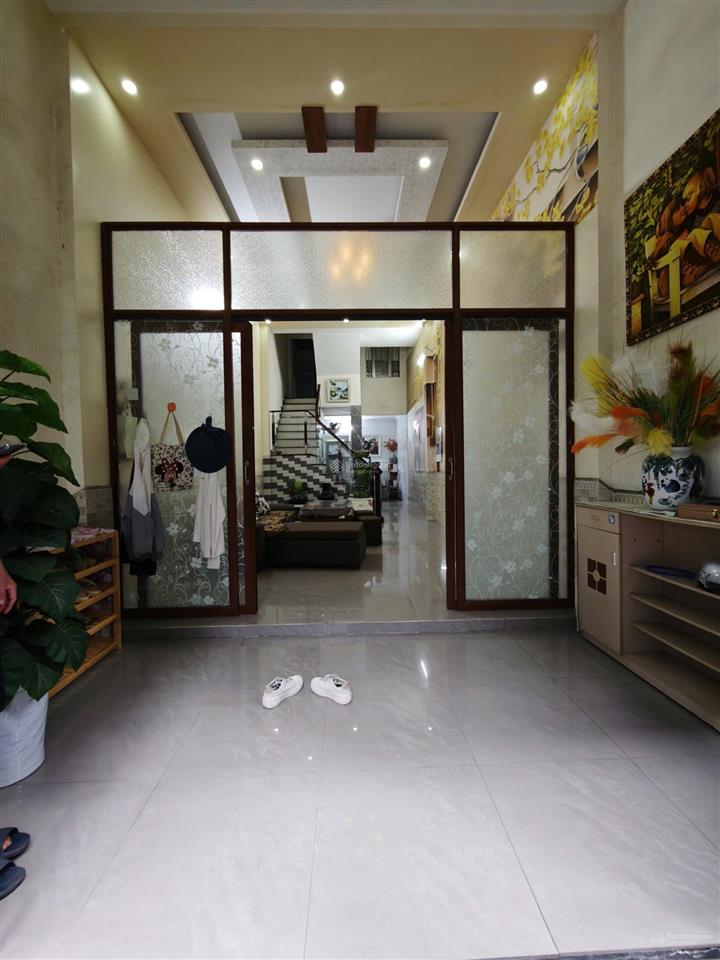 Bán căn nhà độc lập tại lâm tường hải phòng, vị trí cực hiếm, ô tô vào nhà, 54m2 giá hơn 4 tỷ chút