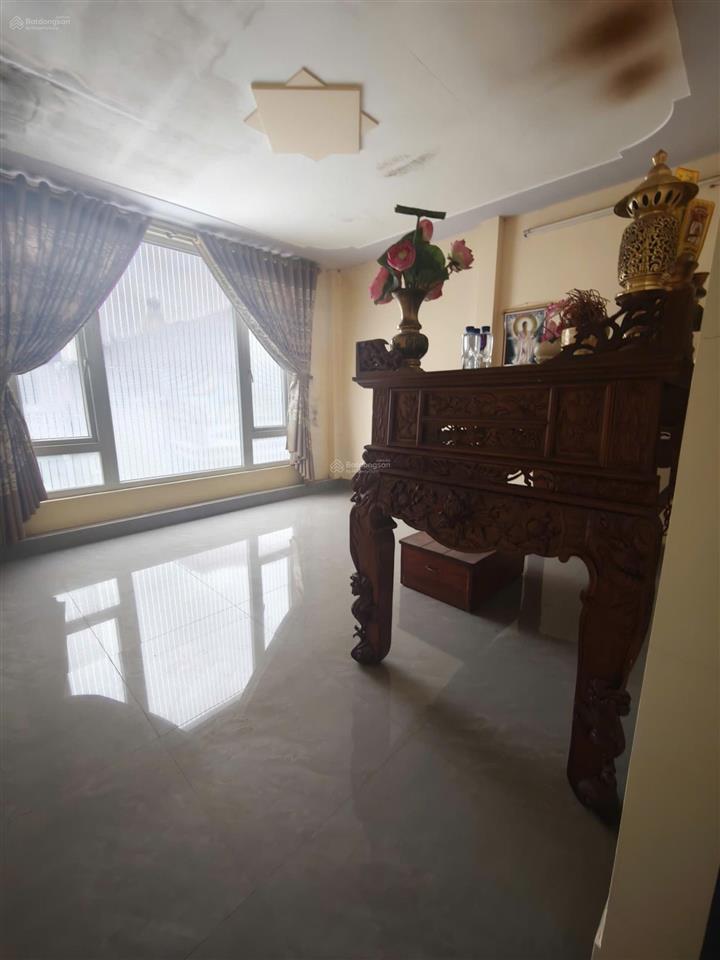 Bán căn nhà độc lập tại lâm tường hải phòng, vị trí cực hiếm, ô tô vào nhà, 54m2 giá hơn 4 tỷ chút