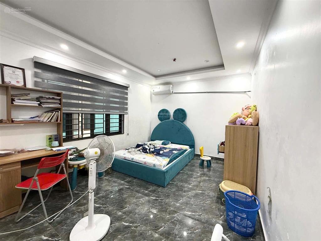 Bán nhà 4 tầng khu vực thiên lôi  trực cát  hoàng huy, mới đẹp sau nhà mặt đường chỉ 3,5 tỷ