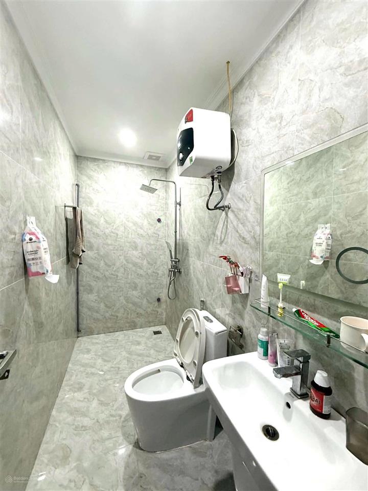 Bán nhà 4 tầng khu vực thiên lôi  trực cát  hoàng huy, mới đẹp sau nhà mặt đường chỉ 3,5 tỷ