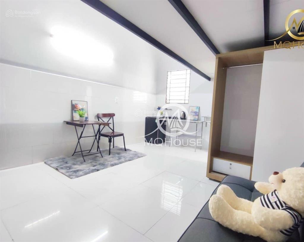 Phòng trọ mới xây giá tốt đầy đủ tiện nghi, gác cao 2m, gần cầu lê văn sỹ