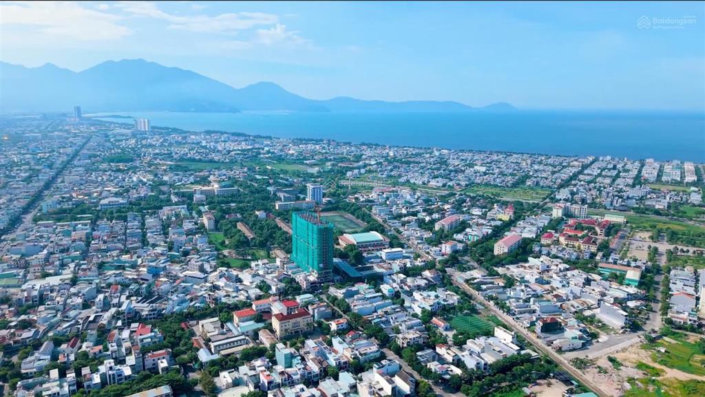 Bán nhanh căn góc 2 phòng ngủ view biển  view pháo hoa tầng cao chỉ nhỉnh 3 tỷ