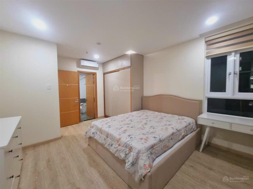 Bán căn hộ him lam chợ lớn  96,6m2 nhà full nội thất  sổ hồng   0906 388 ***