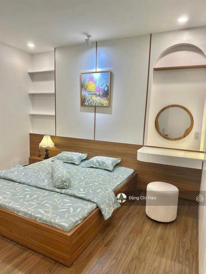 Nhà hxh nguyễn bặc, phạm văn hai  5 tầng, nhà mới  giá 7.4 tỷ tl