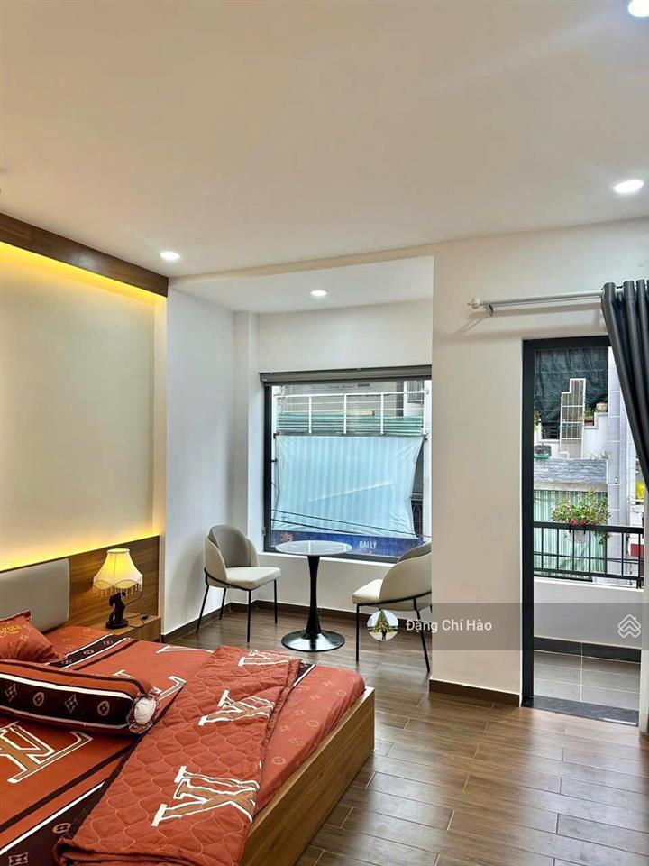 Nhà hxh nguyễn bặc, phạm văn hai  5 tầng, nhà mới  giá 7.4 tỷ tl