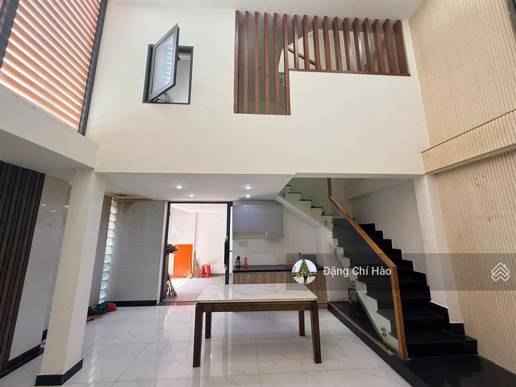 Bán nhà tân phú  hxh khuông việt  9.5 x 6.3m, 4 tầng  giá 7.9 tỷ tl