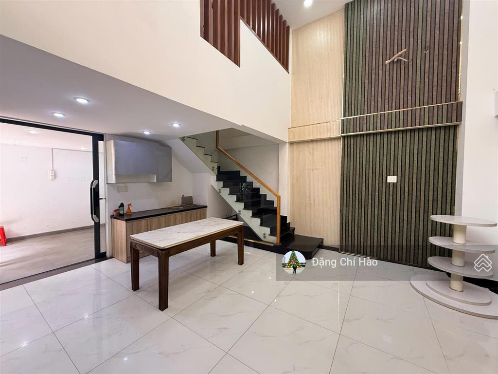 Bán nhà tân phú  hxh khuông việt  9.5 x 6.3m, 4 tầng  giá 7.9 tỷ tl