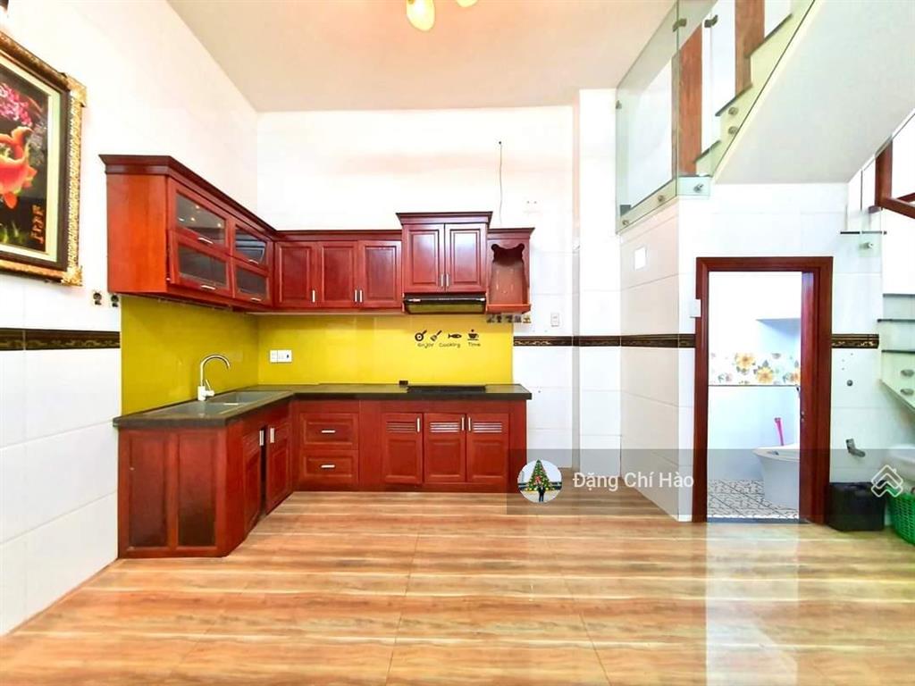 Bán nhà tân bình  hxh phạm văn hai  4.4 x 20m, 3 tầng  giá 10 tỷ tl