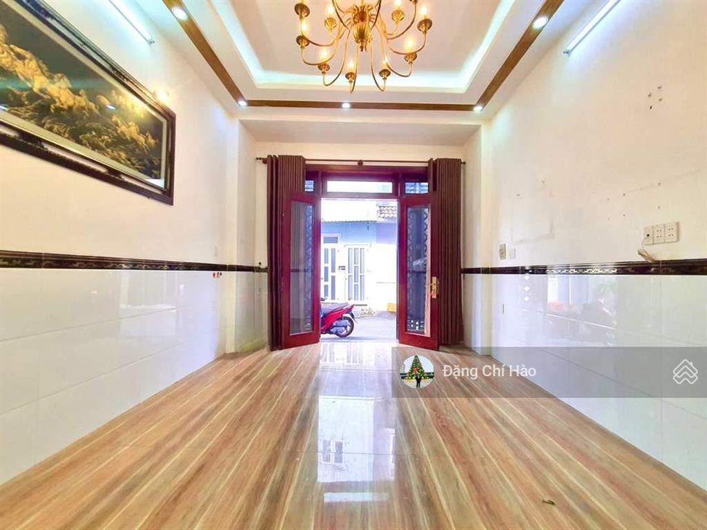 Bán nhà tân bình  hxh phạm văn hai  4.4 x 20m, 3 tầng  giá 10 tỷ tl