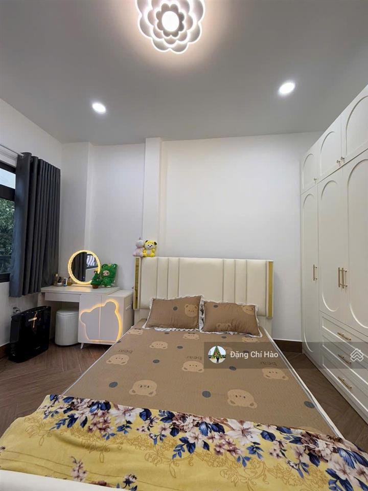 Nhà mới hxh trương công định, khu bàu cát  3.8 x 16.5m, 3 tầng, giá 8.68 tỷ thương lượng