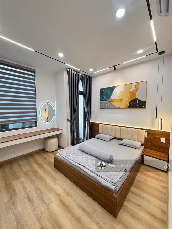 Nhà mới, xe hơi ngủ nhà nhà mới, xe hơi ngủ nhà đường thành mỹ  4.3 x 15m, 5 tầng, giá 13.9 tỷ tl