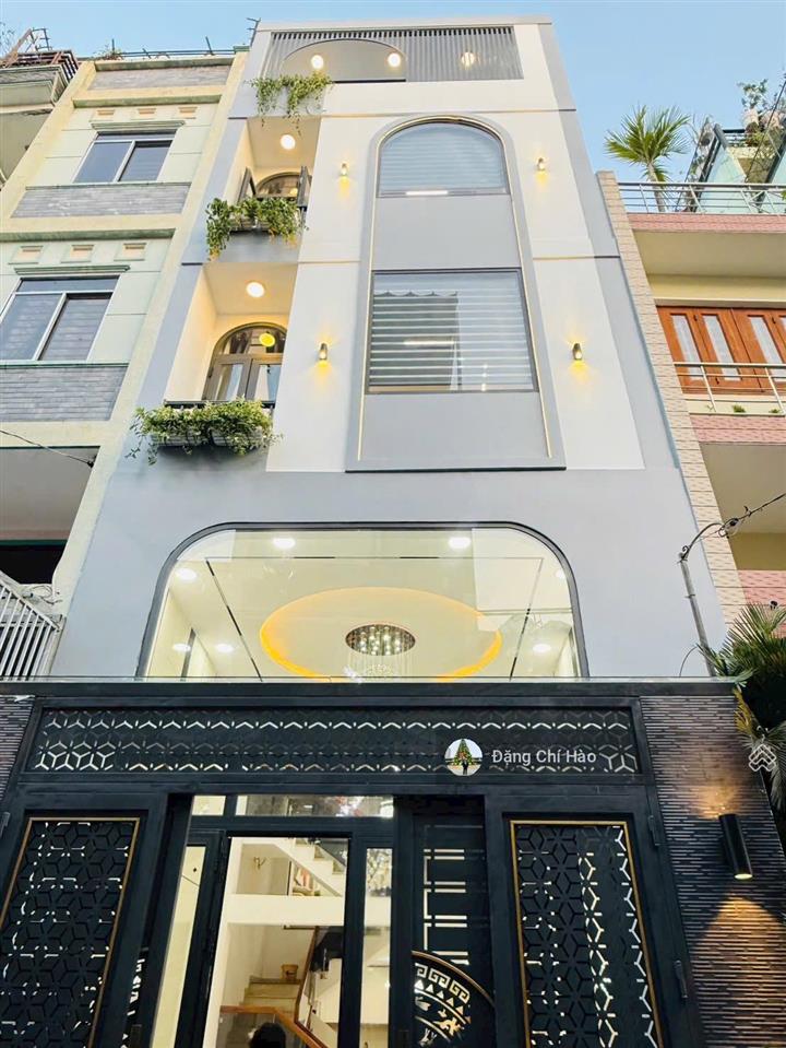 Nhà mới, xe hơi ngủ nhà nhà mới, xe hơi ngủ nhà đường thành mỹ  4.3 x 15m, 5 tầng, giá 13.9 tỷ tl