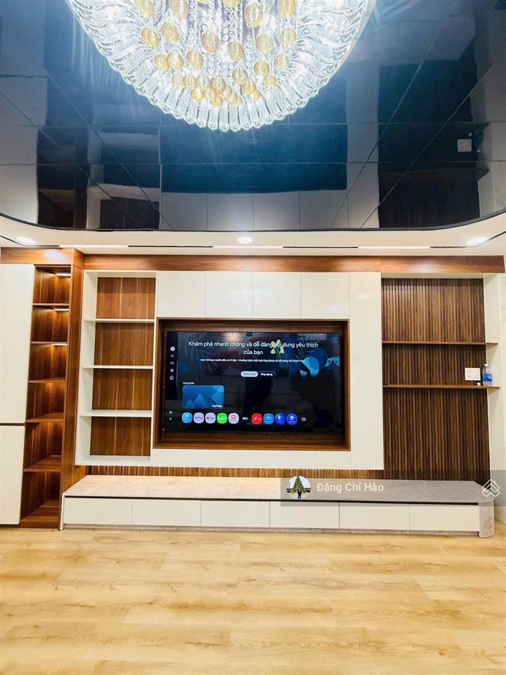 Nhà mới, xe hơi ngủ nhà nhà mới, xe hơi ngủ nhà đường thành mỹ  4.3 x 15m, 5 tầng, giá 13.9 tỷ tl