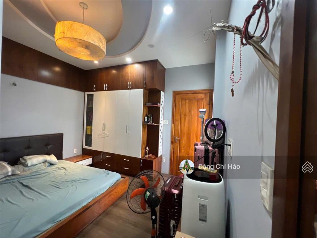 Phân khúc 9 tỷ sở hữu nhà mới khu bàu cát  4 x 16.75m, 5 tầng  phù hợp gia đình đông thành viên