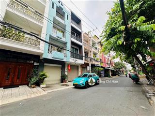 Nhà mới 4 tầng mặt tiền bàu cát  diện tích đẹp 4 x 18m, nhà mới ở liền.