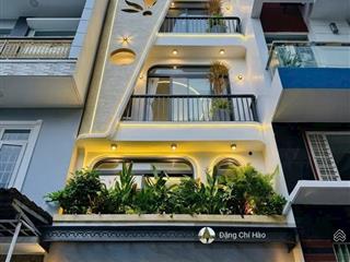 Nhà đẹp như khách sạn  giá bán 5 sao  hxh 6m trần thị trọng  sang trọng, đẳng cấp  có thang máy