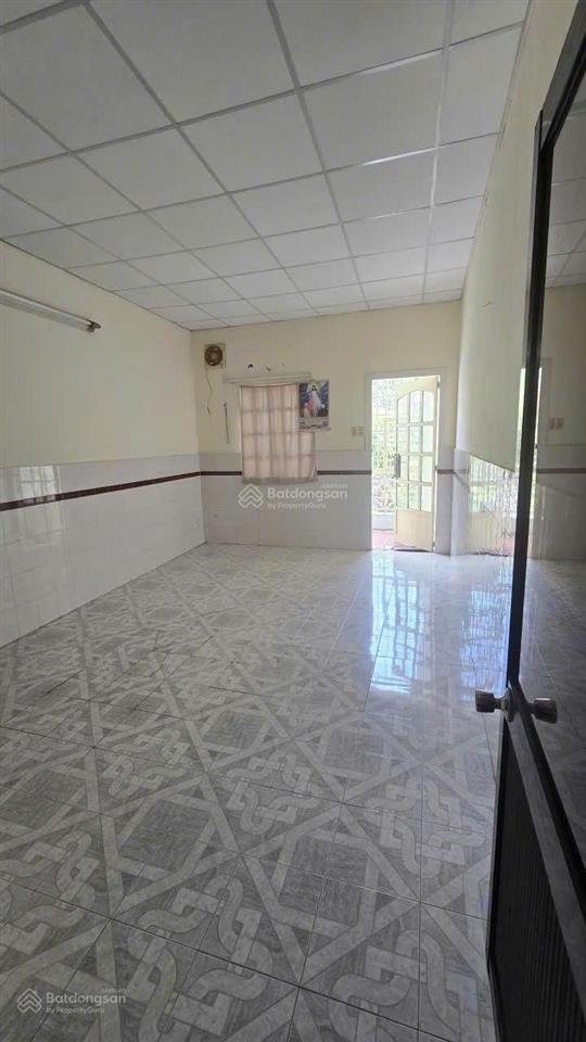 Bán nhà huỳnh văn bánh, phú nhuận có gpxd 5 lầu xe hơi đậu trước nhà giá 10,6 tỷ tl