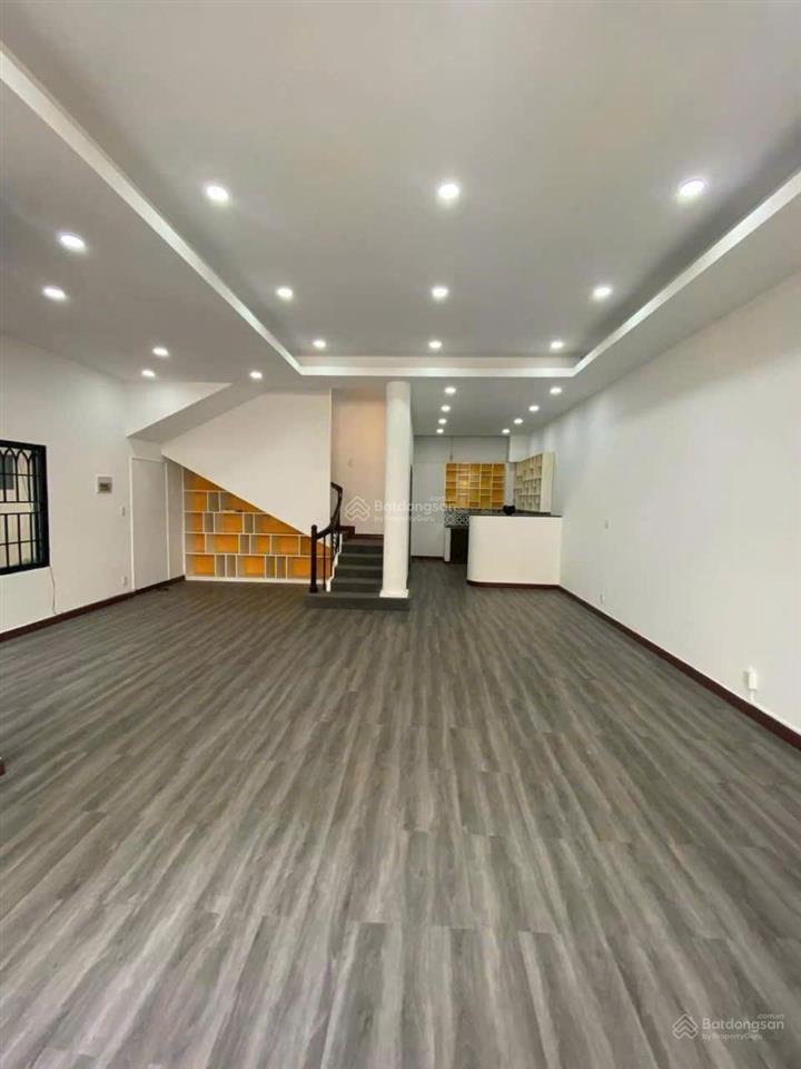 Cần cho thuê nhà hxh ngang 10m 28/6a đường lữ gia p.15 q.11 ngay trung tâm khu cư xá lữ gia.