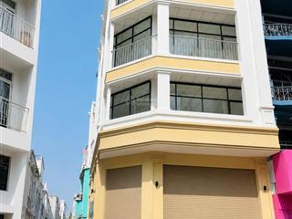 Cần cho thuê nhà góc 2mt 29a nhất chi mai p.13 q.tân bình gần khúc cộng hòa