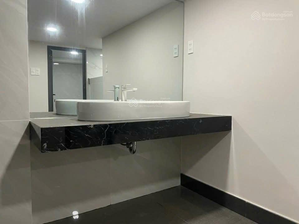 Cần cho thuê nhà mặt tiền 380a trường chinh p. 13 q. tân bình