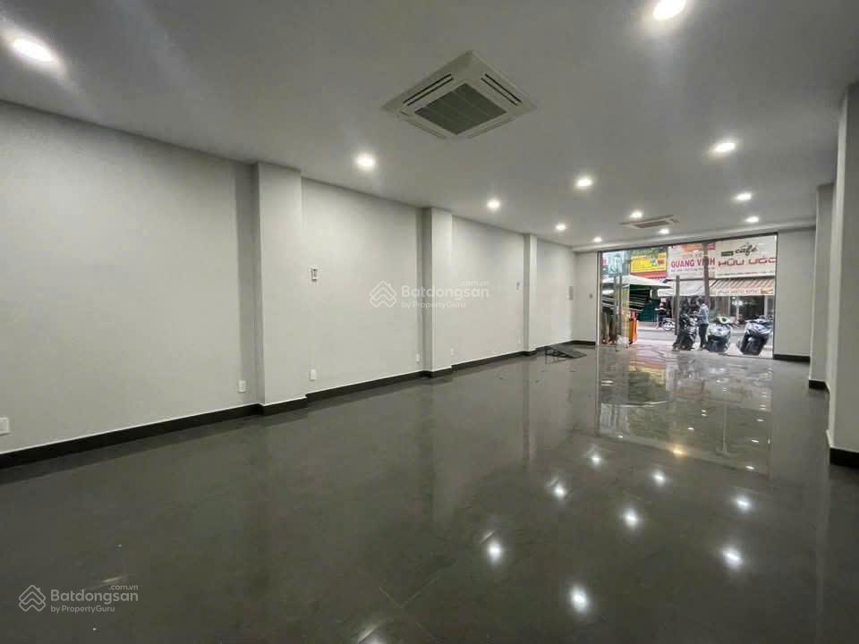 Cần cho thuê nhà mặt tiền 380a trường chinh p. 13 q. tân bình