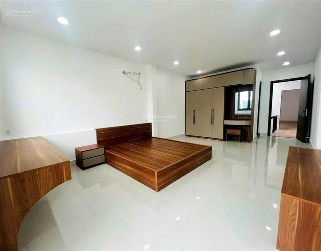 Cần cho thuê nhà mt 133a ni sư huỳnh liên, p. 10, tân bình