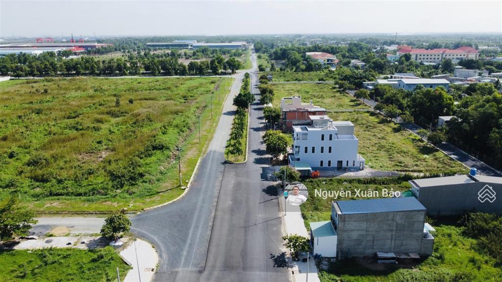 Chính chủ gửi bán 100m2 khu tái định cư an hạ, lô đất thuộc trục chính 30m, giá 2,8 tỷ tl