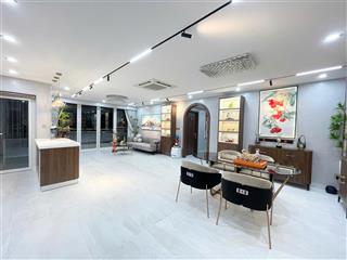 Bán ch riverpark residence pmh  quận 7 view công viên. dt 135m2 giá 15 tỷ.  0947 800 *** em toản