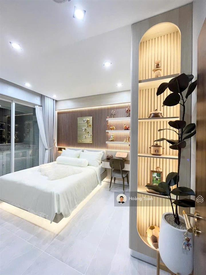 Cho thuê gấp căn hộ scenic valley 1, 35 triệu, 133m2, 3pn, 3wc, đầy đủ nội thất  0947 800 ***