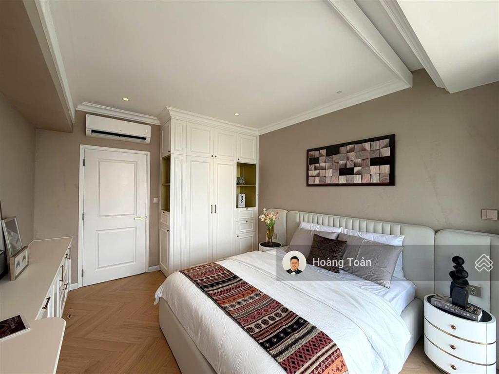Bán nhanh căn hộ hưng phúc, phú mỹ hưng, dt 82m2 giá đầu tư 6 tỷ.  0947 800 *** em toản