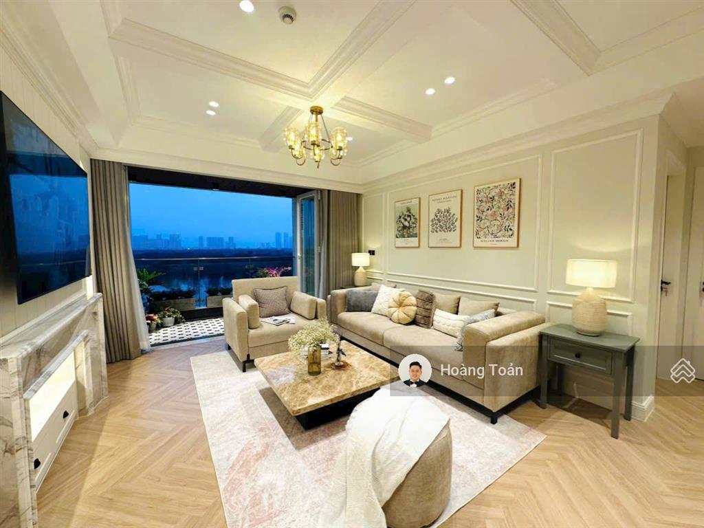 Bán căn hộ sân vườn mỹ phúc  trung tâm phú mỹ hưng, 120m2, 3pn, 2wc, giá 9,5 tỷ  0947 800 ***