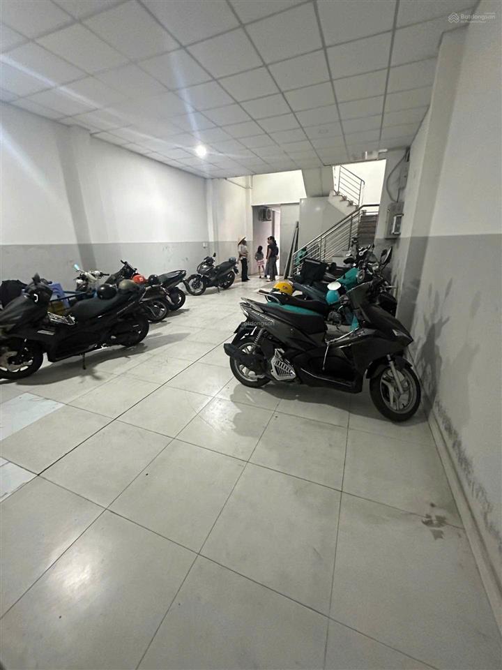 Bán nhà mặt tiền quốc lộ 22 đối diện bến xe an sương quận 12 dt 200m2 giá 18,79 tỷ