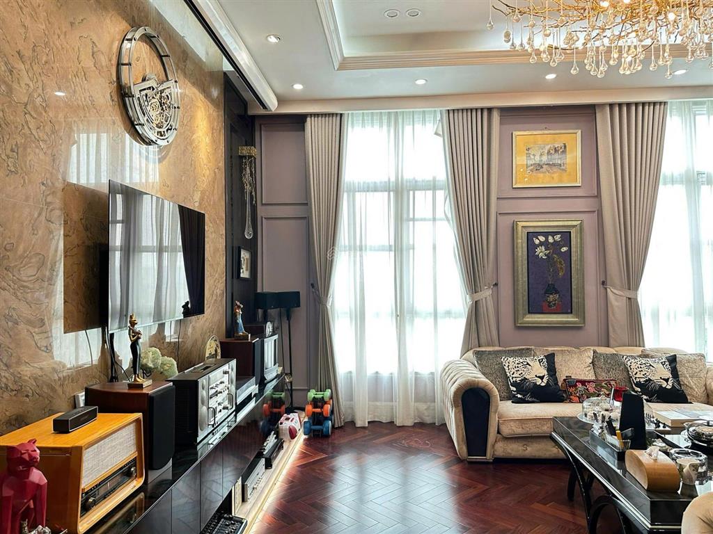 Bán căn hộ chung cư the manor hà nội, 95 triệu / m2, 216 m2, 5pn, 3wc, đầy đủ nội thất, hot!