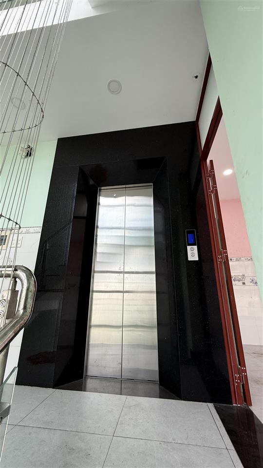 Bán nhà hẻm 574 đường sinco, 225m2 (6.4 x 36m) 6 tầng thang máy, 13 phòng, thiện chí bán