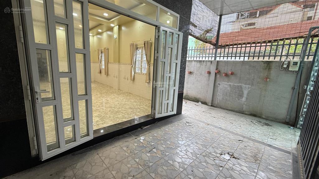 Bán nhà hẻm 574 đường sinco, 225m2 (6.4 x 36m) 6 tầng thang máy, 13 phòng, thiện chí bán