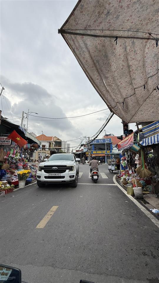 Bán nhà hẻm 574 đường sinco, 225m2 (6.4 x 36m) 6 tầng thang máy, 13 phòng, thiện chí bán