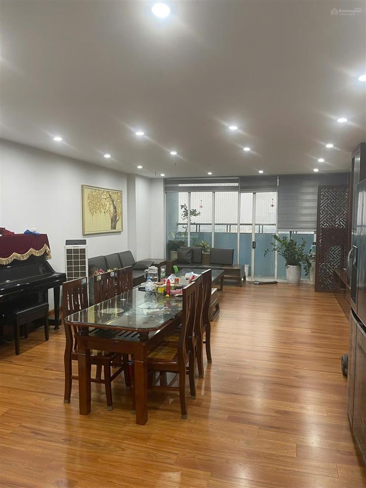 Cần bán căn 3 ngủ flc landmark tower 159m2, full đồ hướng mát giá 9.8 tỷ có thương lượng