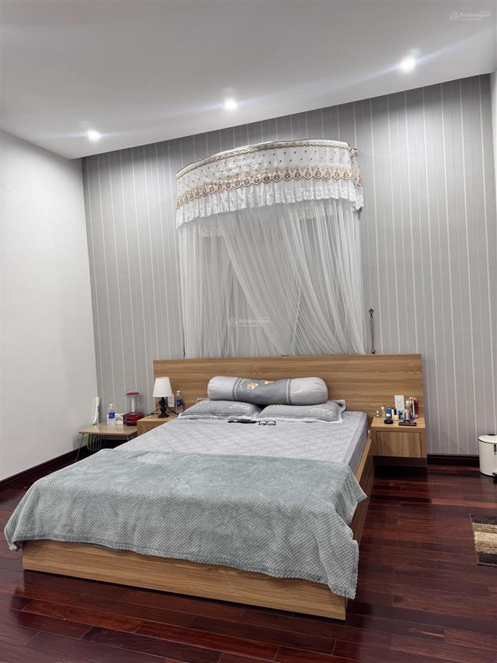 Nhà mặt phố siêu hot tại làng châu âu, 22 tỷ, 100m2, 4pn, 4wc