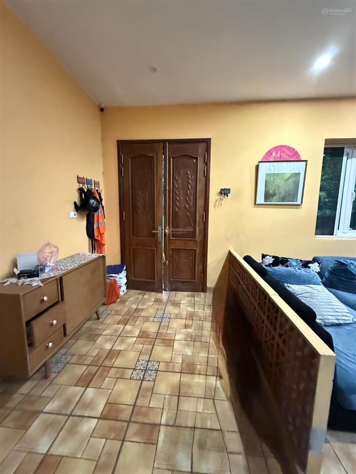 Cho thuê nhà nguyên căn ven sông đuống full nội thất 10' tới nhà hát lớn 16 tr/tháng.